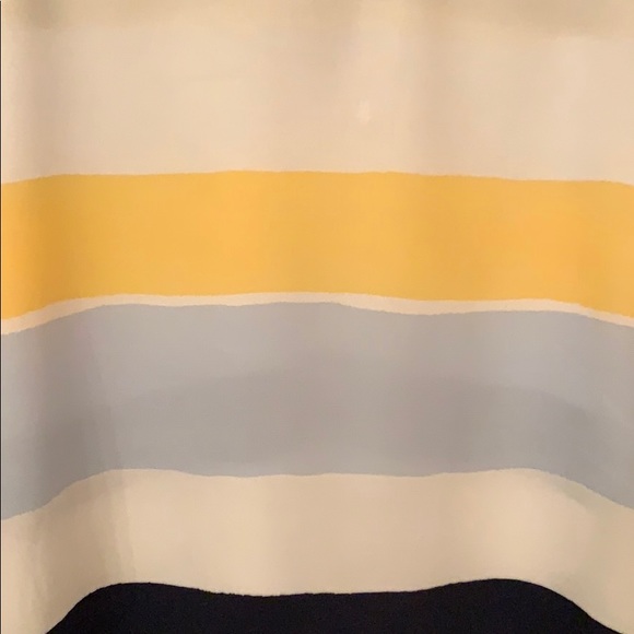 Zara striped oversized crop XS. - Picture 2 of 4